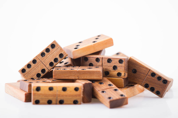 Domino's gemaakt van hout - Foto, afbeelding