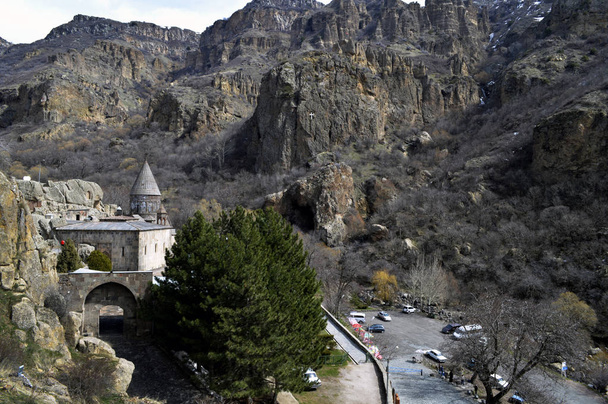 Ροκ μοναστήρι στην Αρμενία. - Φωτογραφία, εικόνα