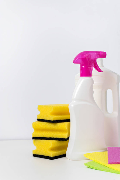 house cleaning products - Фото, изображение