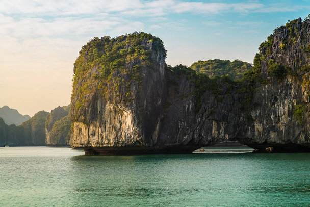 Halong Bay, Vietnam - Foto, afbeelding