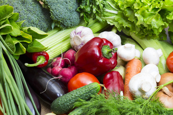 Antecedentes de verduras y verduras frescas
 - Foto, Imagen