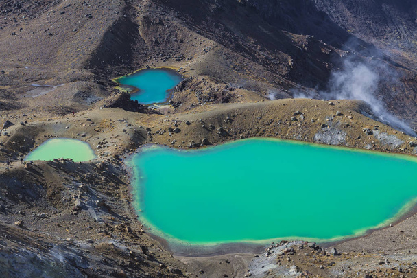 Emerald Lakes Tongariron kansallispuisto, Uusi-Seelanti
 - Valokuva, kuva