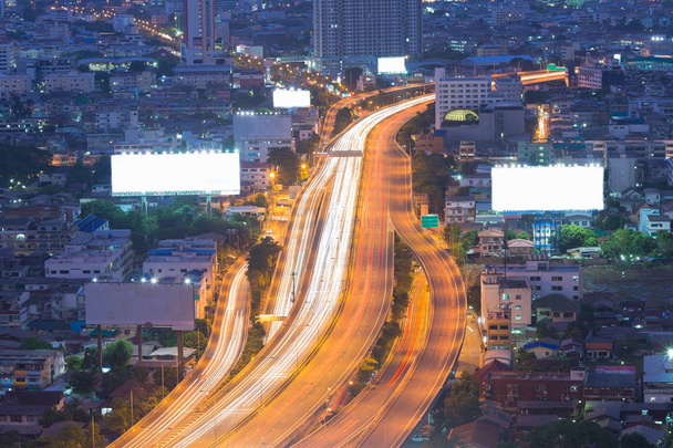 Luchtfoto Highway in het stadscentrum van de - Foto, afbeelding