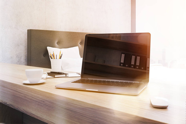 Крупним планом ноутбук в офісі, тонований
 - Фото, зображення