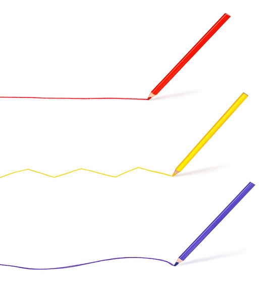 Tres lápices dibujando líneas, aislados en blanco
 - Foto, imagen