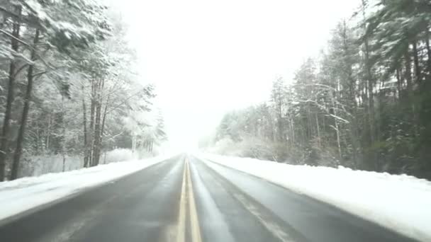 Bela estrada nevado inverno
 - Filmagem, Vídeo
