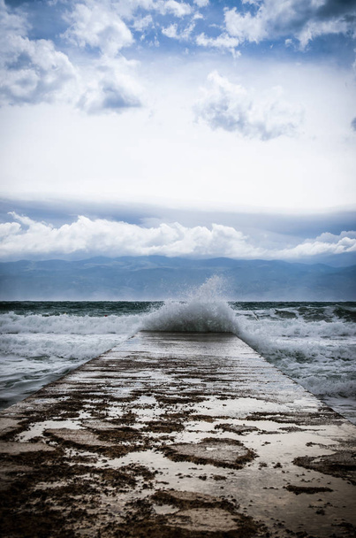 große Wellen im Meer - Foto, Bild