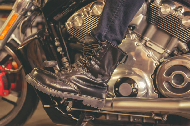 Motorbike repair shop - Foto, imagen
