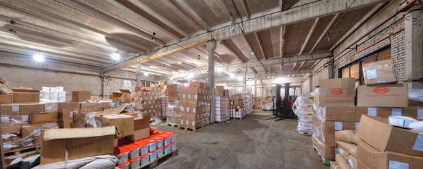 Grocery warehouse in a former factory. - Zdjęcie, obraz