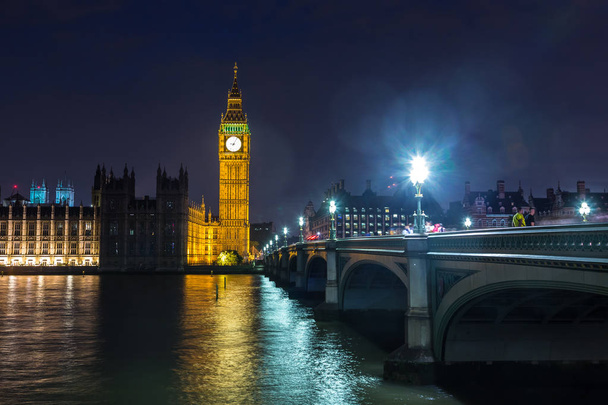 Big Ben, parlamentti, Westminsterin silta
 - Valokuva, kuva
