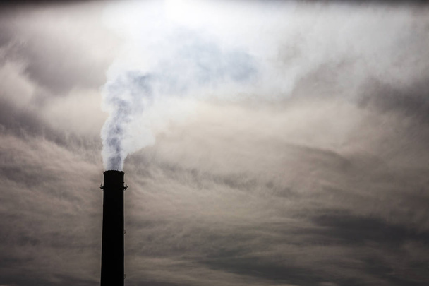 Ατμοσφαιρική ρύπανση από άνθρακα - Φωτογραφία, εικόνα
