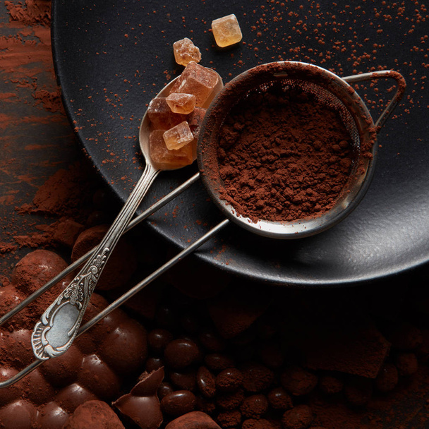 Turkish Delight and cocoa powder - Foto, Imagem