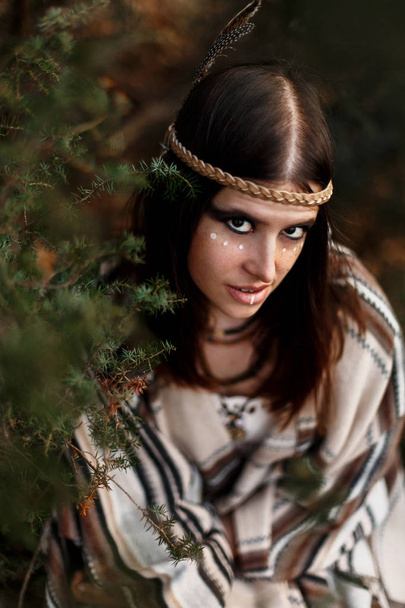 native indian american woman - Фото, зображення