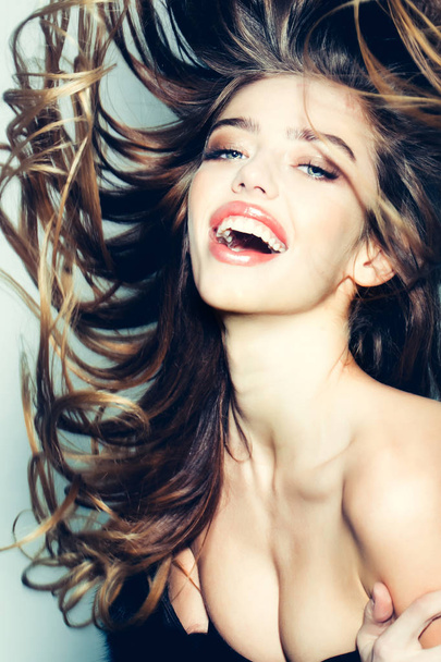 pretty sexy woman with long hair and red lips - Foto, Imagem