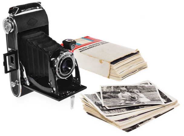 アンティーク ブラック、ポケット カメラ、レトロな黒と白の写真、カメラの歴史的な負. - 写真・画像