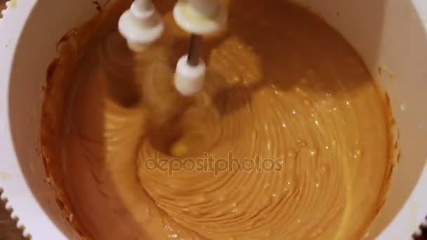 Mixing cream for cake filling in a blender close up. - Footage, Video