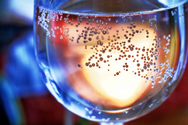 Bubbles in glass - Foto, Imagen