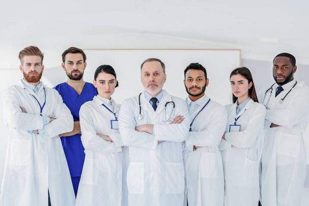 Smart doctors working at clinic - Photo, Image