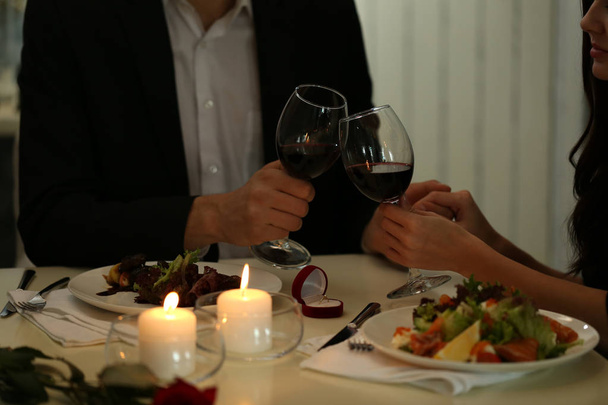 Wedding proposal in restaurant  - Фото, изображение