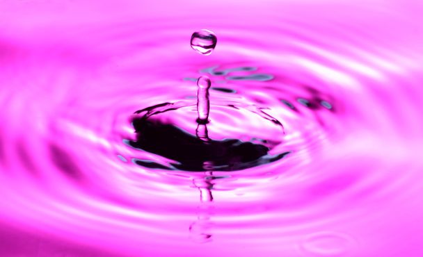 rosa Wassertropfen - Foto, Bild