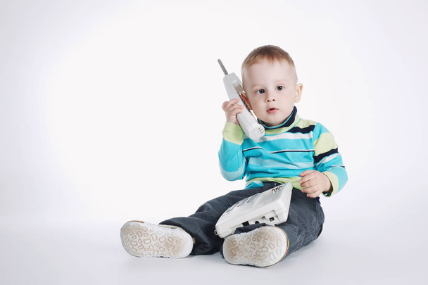 little boy talking on the phone - Foto, Imagem