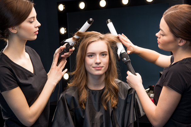 Young woman in beauty salon - Photo, Image