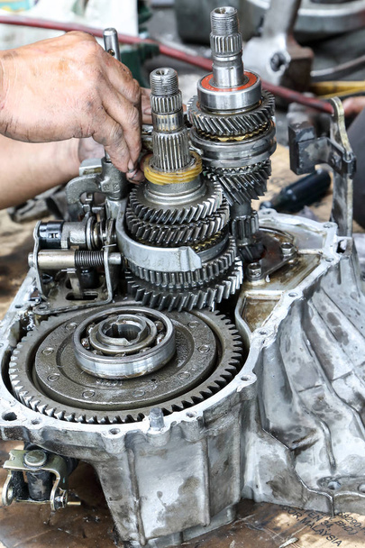 Auto Gear Box reparatie - Foto, afbeelding