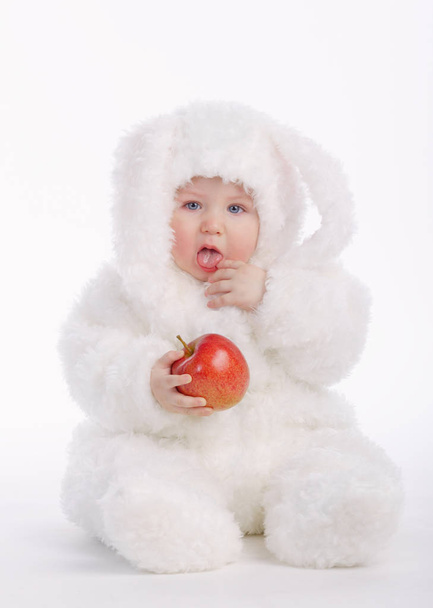 cute baby with rabbit costume - Foto, afbeelding