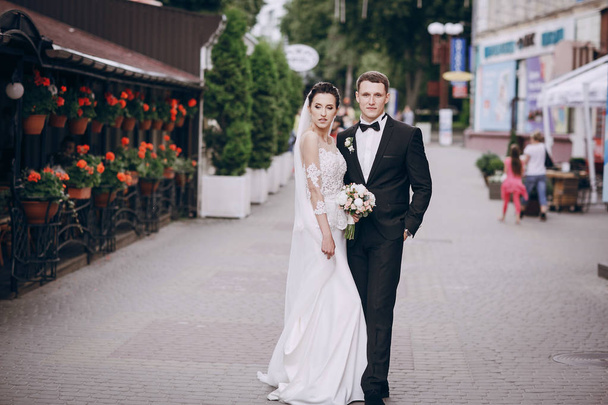bride and groom - Valokuva, kuva