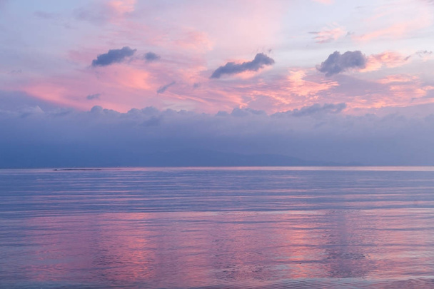 Vague Pink Sunset, Vacation in a tropical paradise, a concept fo - Foto, Bild