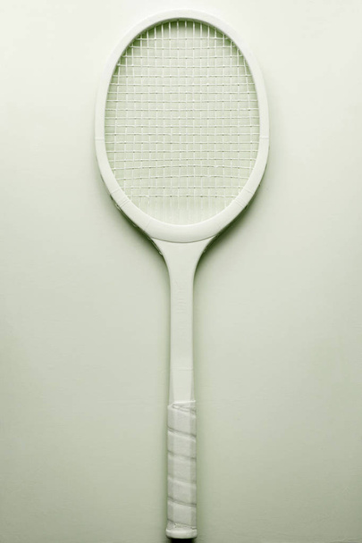 raquette de tennis verte
 - Photo, image