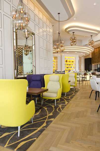 Dubai, Dubai Festival City, 05/05/2015, Choix Restaurant, parisian french style restaurant, InterContinental, dubai festival city. - Fotoğraf, Görsel