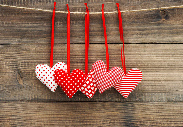 Krásný den Valentines dekorace červené srdce - Fotografie, Obrázek