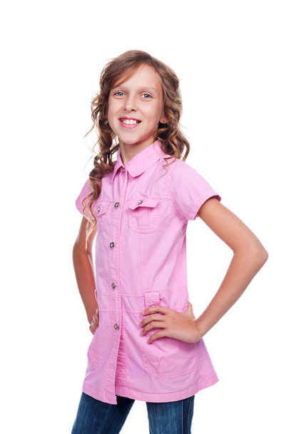 hezká holčička v růžovém tričku - Fotografie, Obrázek