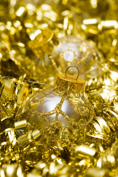 Golden Christmas decoration ball - Фото, зображення
