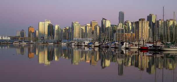Vancouver belvárosában este, Bc Kanada - Fotó, kép