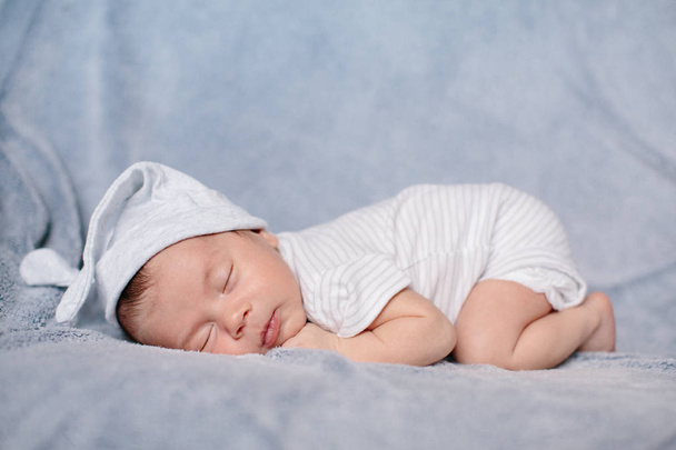 Newborn baby Bunny - Valokuva, kuva