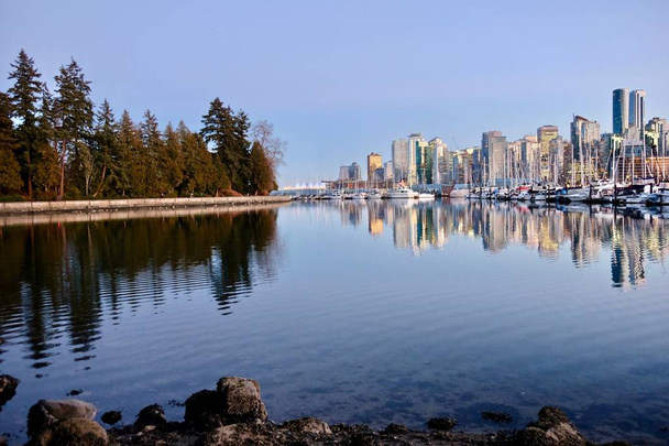 horizonte de Vancouver y Stanley Park malecón
. - Foto, imagen