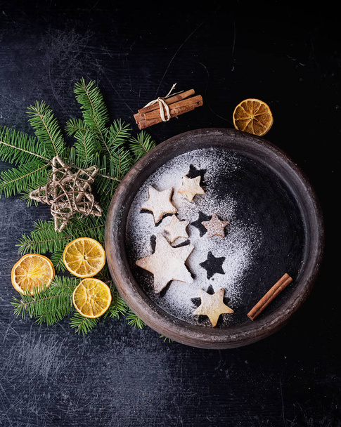 biscotti stella di Natale
 - Foto, immagini