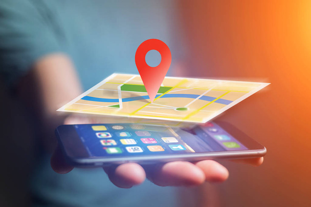 Conceito de localização geográfica em um mapa com smartphone
 - Foto, Imagem