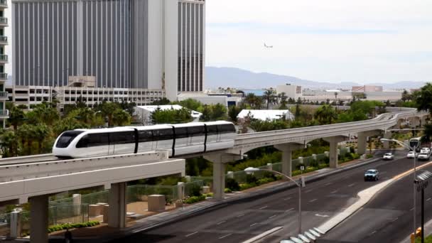 Los tranvías transportan a los visitantes alrededor de Las Vegas
. - Imágenes, Vídeo