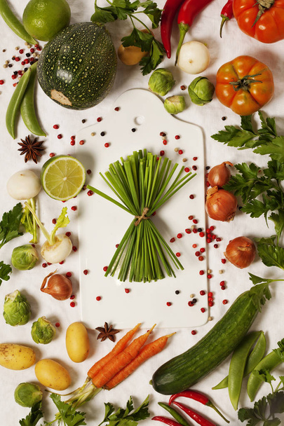 Органічні овочі на білому тлі
 - Фото, зображення