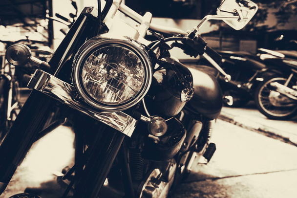 Antiguas motocicletas clásicas
 - Foto, Imagen
