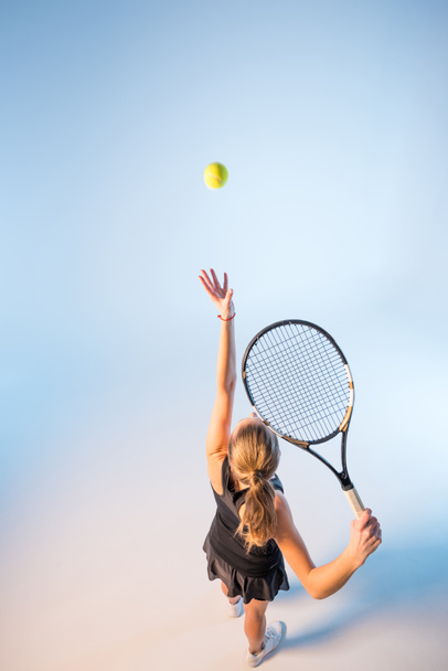 kobieta z rakietą tenisową - Zdjęcie, obraz
