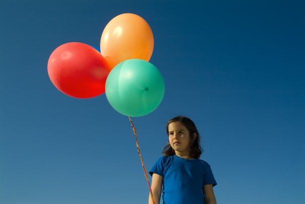 Chica y globos
 - Foto, imagen