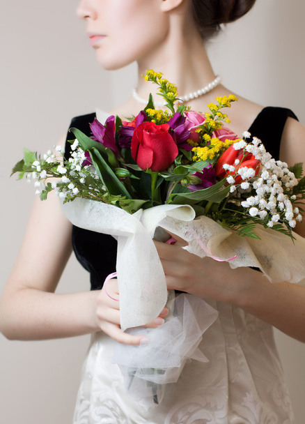 Woman with flowers - Foto, Imagem