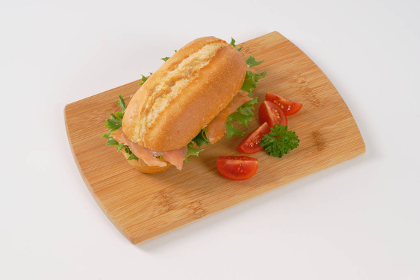 sandwich au saumon fumé - Photo, image