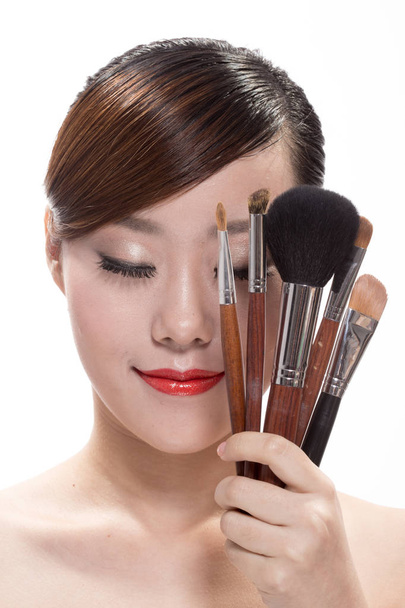 μακιγιάζ του προσώπου του όμορφη γυναίκα της Ασίας - Φωτογραφία, εικόνα