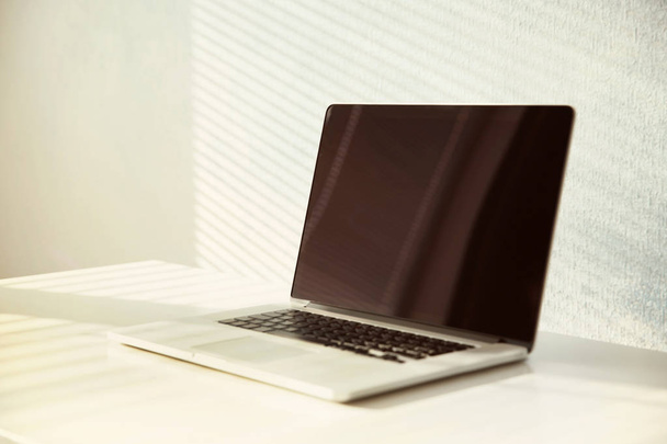  workplace with modern laptop - Foto, Bild