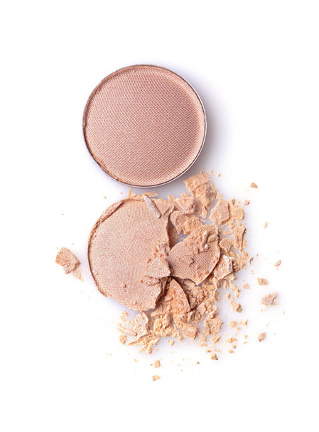 Round crashed beige eyeshadow for make up as sample of cosmetics product - Φωτογραφία, εικόνα
